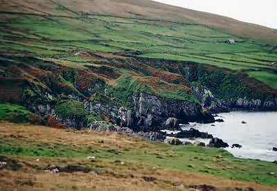 Erosion am Rande der Ballydonegan Bay