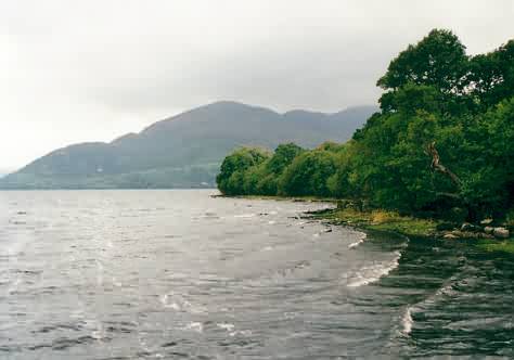 Brandung auf Inisfallen