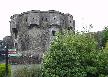 Rundturm im Athlone Castle