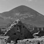 Murrisk Abbey zu Füßen des Croagh Patrick